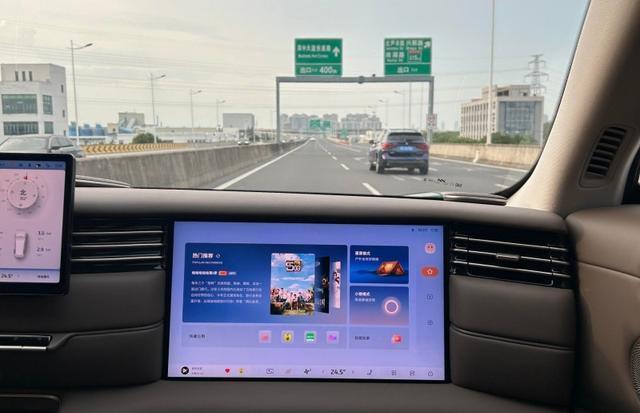 一台能让你重新爱上开车的SUV，试驾新一代智己LS6