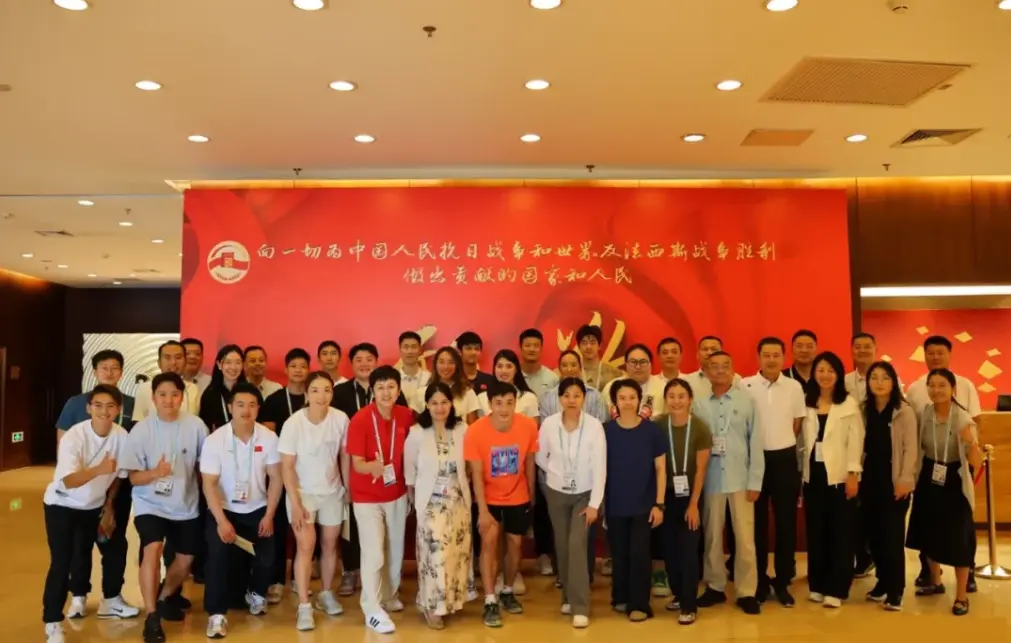 恭喜！中国女排前队长喜添新身份，陈忠和与蔡斌爱徒获邀出席典礼