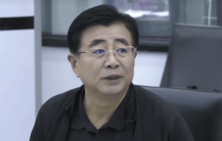 北青：U22国足全队今天上午重返训练场，宋凯到场督军