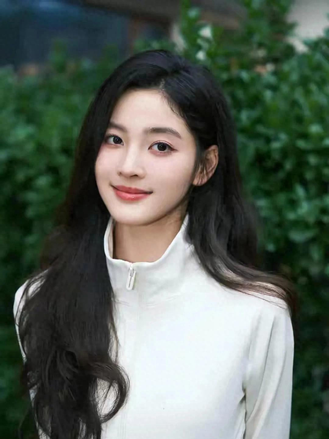美女张凯莹：北影绽放的演艺新花！