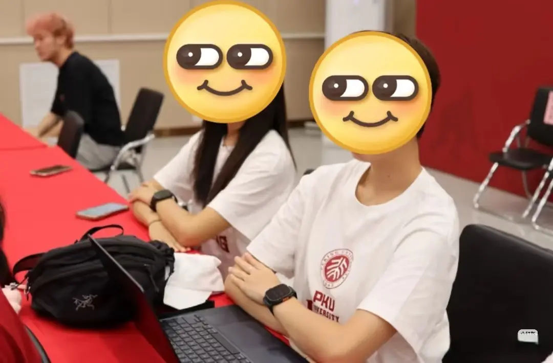 国乒新动态：王晨策送王楚钦上学，梁靖崑发，志强当混双场外