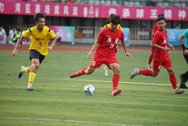十五运会U16男足赛五华开波！广东队4比1大胜四川队迎来开门红