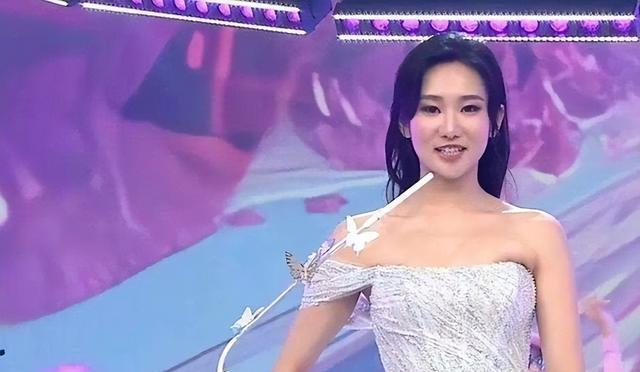 港姐冠军出炉，观众大呼降低审美，这样的选美真的好看吗