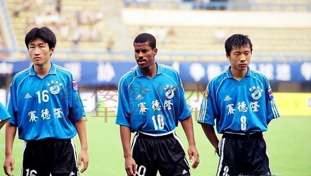 大连足球史上今天：1999年孙继海+奥兰多破门 大连万达2-4重庆隆鑫