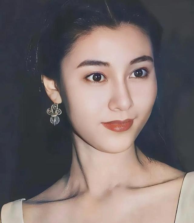 港姐冠军出炉，观众大呼降低审美，这样的选美真的好看吗