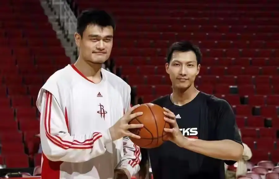 各大洲历史最强阵容怎么排？欧洲三位现役上榜，亚洲姚明阿联领衔