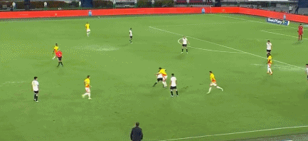 哥伦比亚3-0玻利维亚提前一轮晋级美加墨世界杯，J罗建功