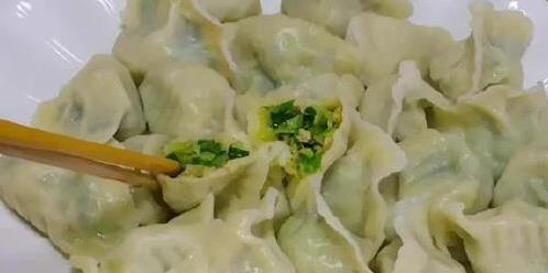 萝卜饺子从不焯水，3个技巧让味道翻倍，鲜到全家抢着吃
