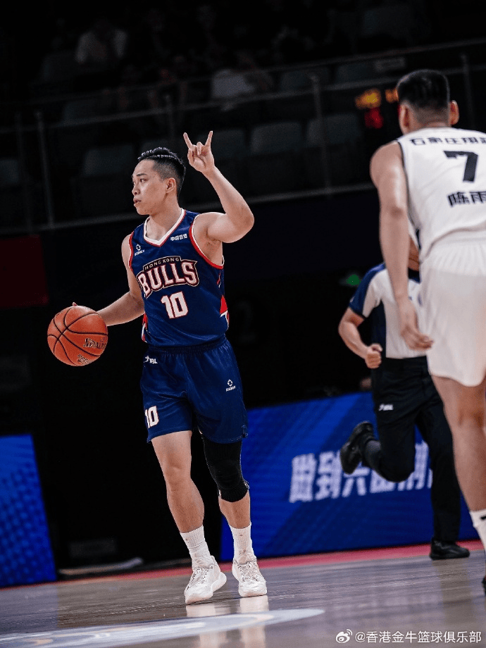香港金牛男篮半决赛G3精彩图集：大比分3-0强势晋级总决赛