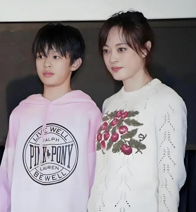 孙俪儿子真争气！14岁身高1米7不要娱乐圈只要CBA，颜值高还努力