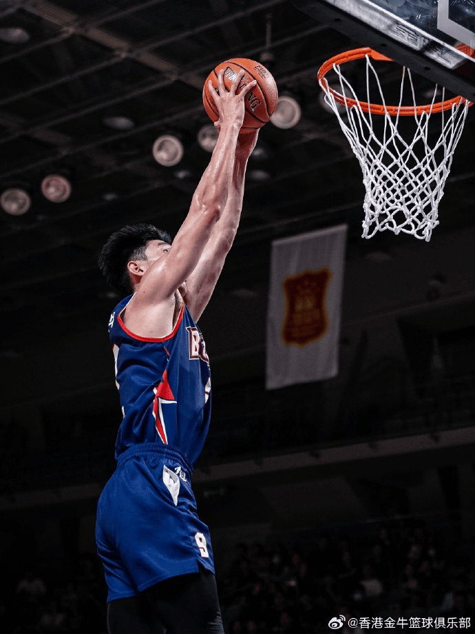 香港金牛男篮半决赛G3精彩图集：大比分3-0强势晋级总决赛