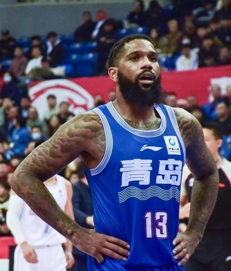 山东高速补强再冲刺，大小外援齐发力，全都进入拼财力阶段