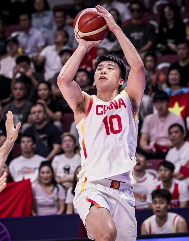 还要什么归化，这将是男篮未来五年最强阵容