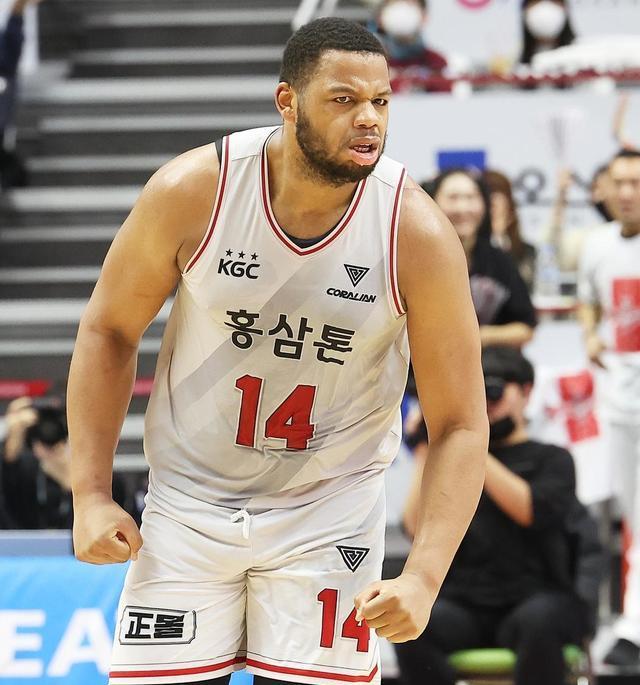 北京男篮新外援已浮出水面，效力过金州勇士，许利民非常满意他