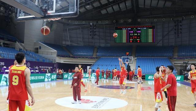 官宣！中国男篮在北京五棵松迎战韩国，王俊杰余嘉豪杨瀚森或不打