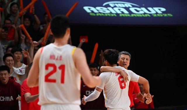 官宣！中国男篮在北京五棵松迎战韩国，王俊杰余嘉豪杨瀚森或不打