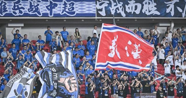 就在今天！8月25日凌晨 陆续传来武汉三镇 北京国安 邓卓翔新消息