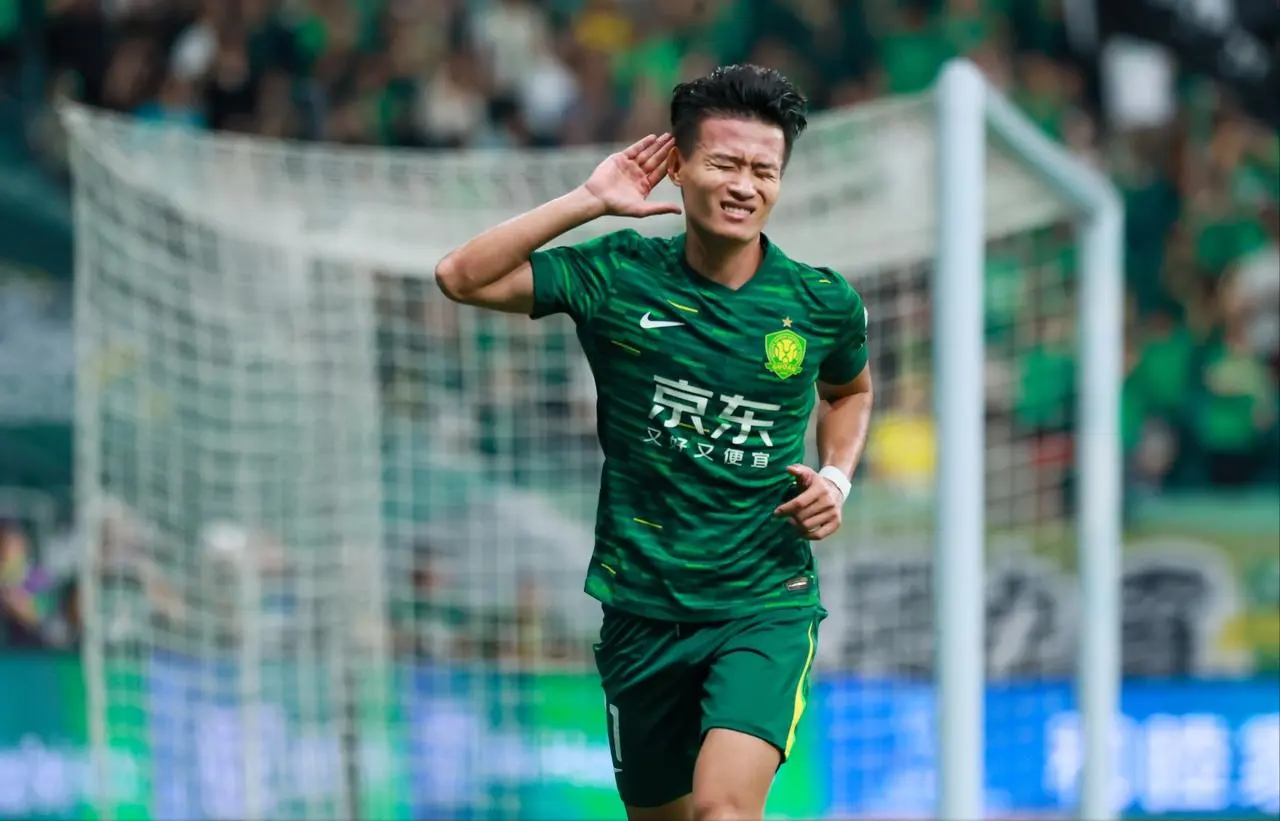 4-0！2场狂进11球，北京国安击败武汉，反超海港，升至积分榜次席