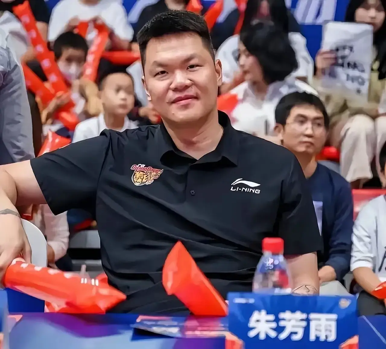 2招险棋！朱八千万转会费引援，焦泊乔大伤隐患，3换1太过冒险！