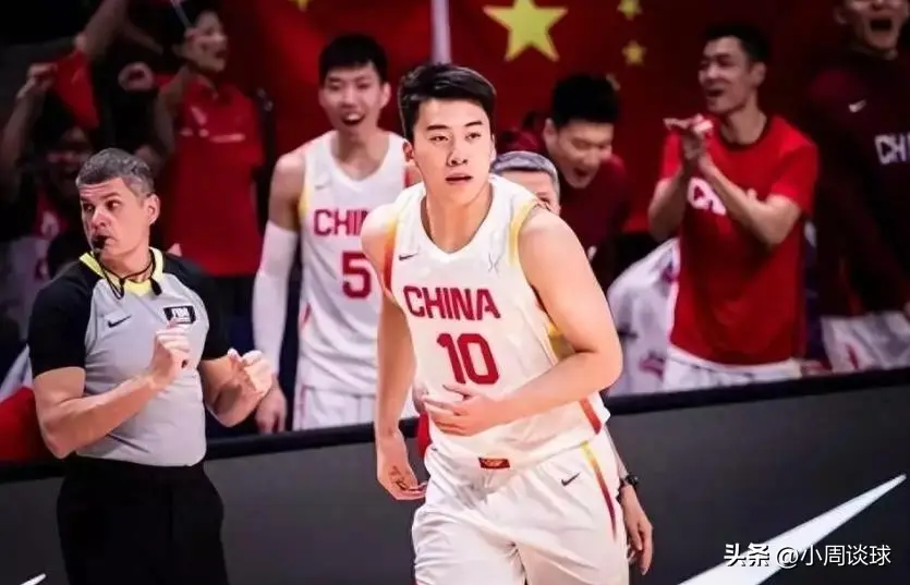 山东高速签下“三分王”陈林坚，王俊杰表示25岁之前不会打CBA