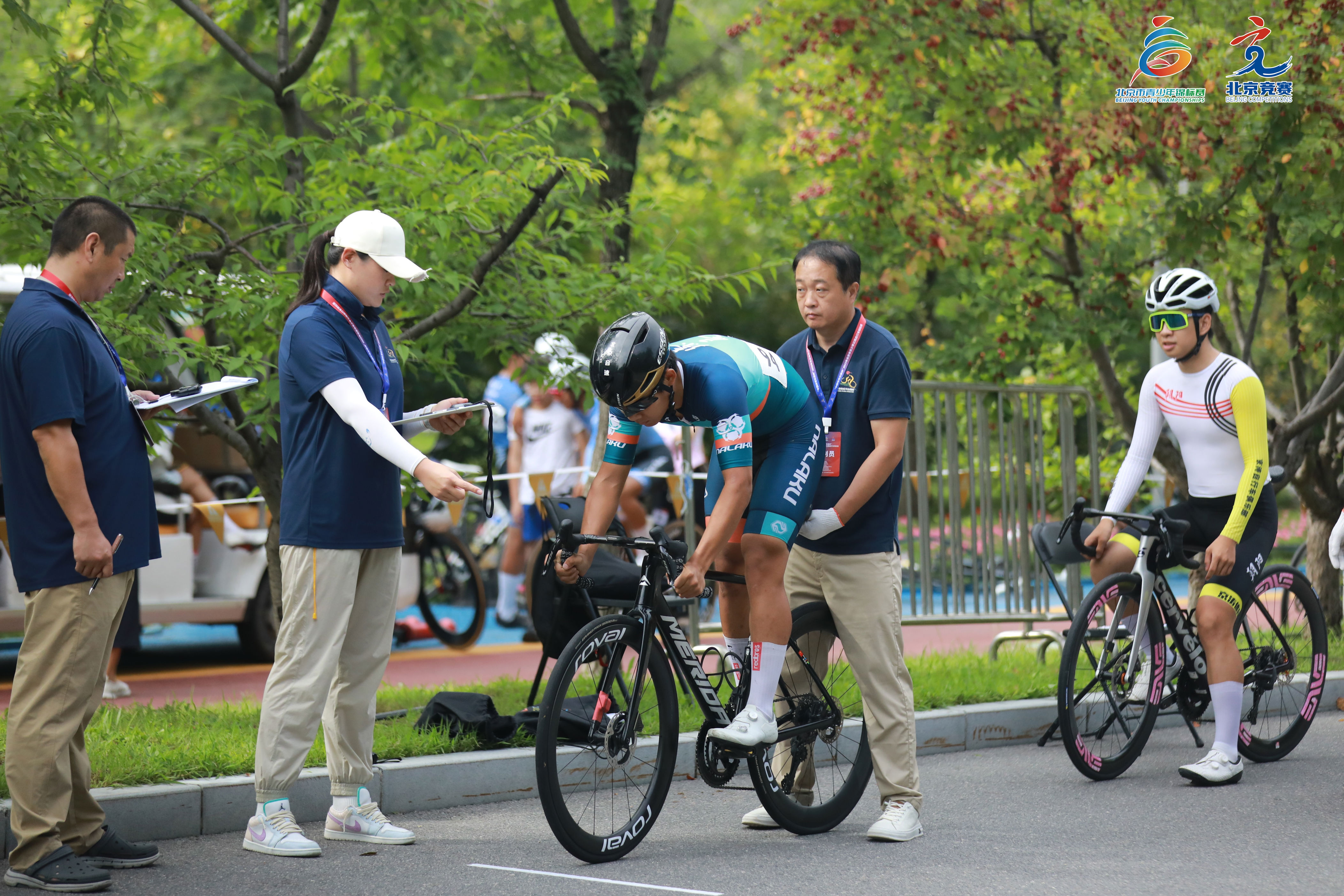 少年逐风展锋芒 2025年北京市青少年公路自行车锦标赛圆满落幕