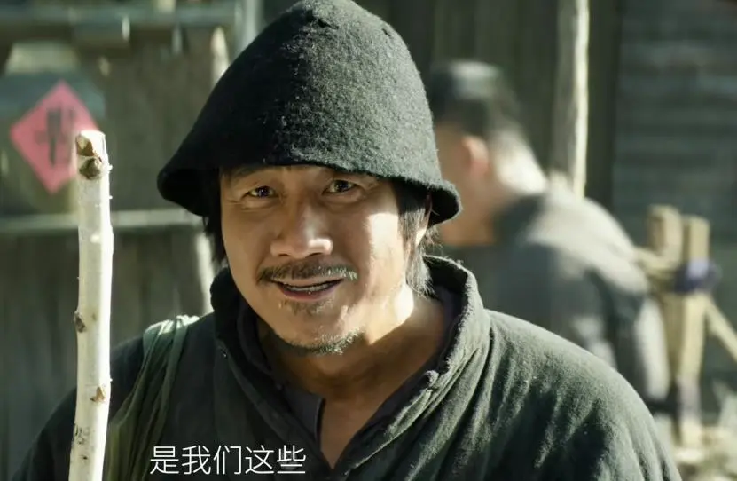 央视力推都没用？《归队》差评满天飞，这位“关系户”担全责！