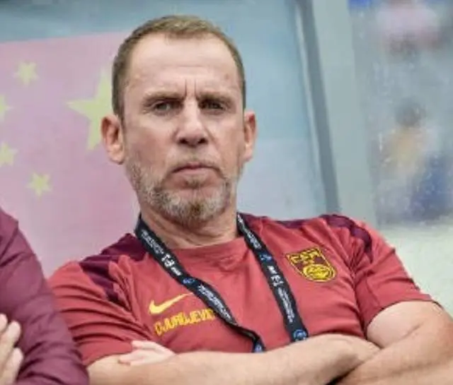 中国U18大胜日本：久尔杰维奇直言这届比王钰栋那批更强！