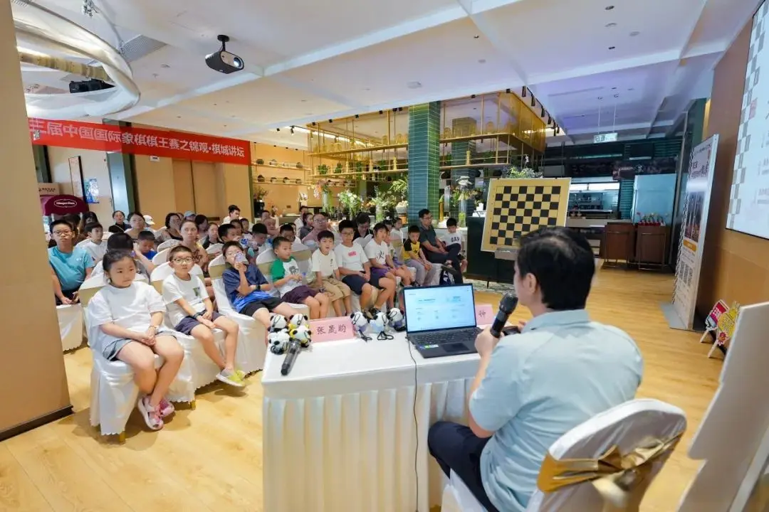 2025第三届中国国际象棋棋王赛在邛崃闭幕，卜祥志首夺冠军