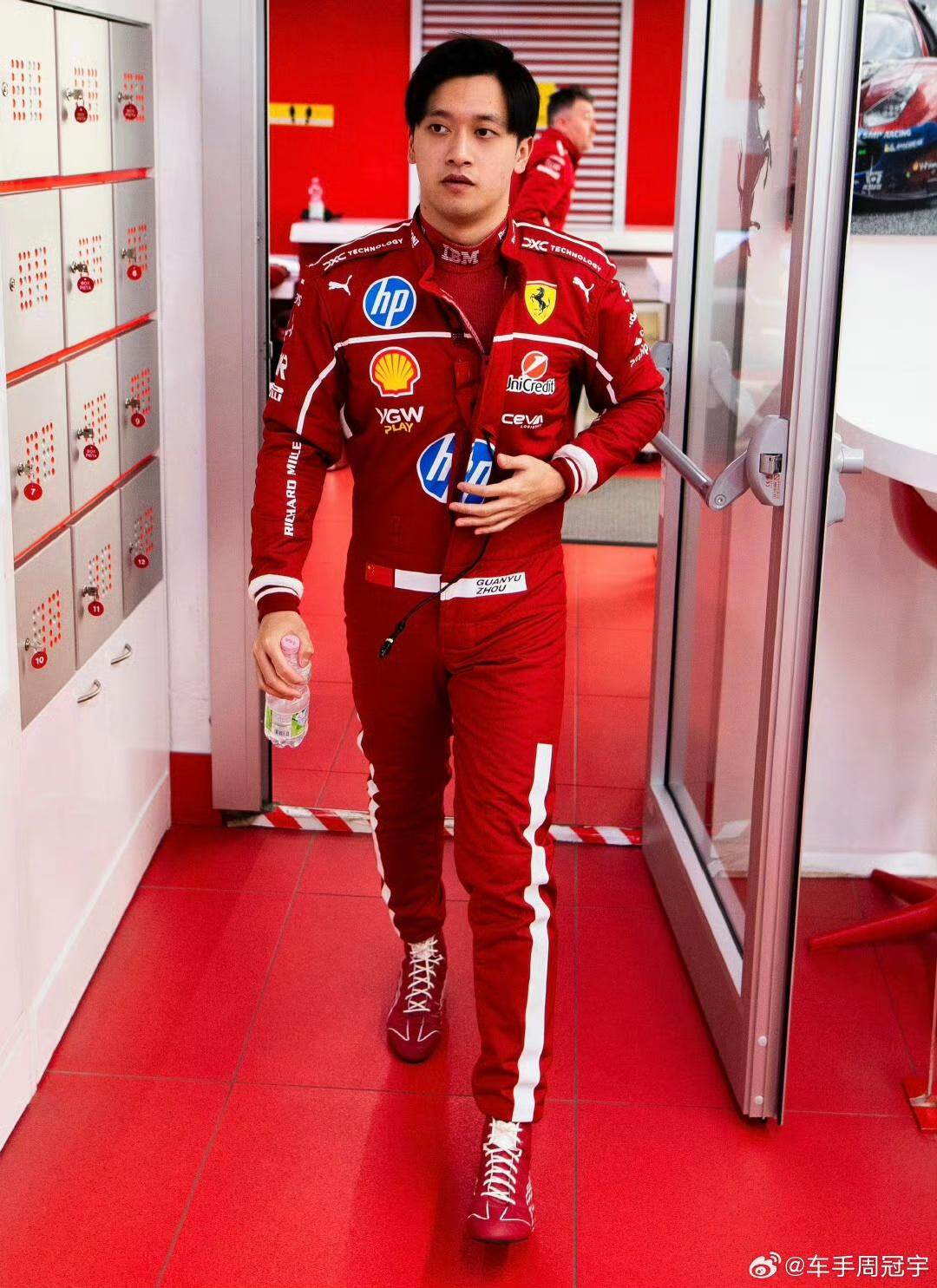 中国车手周冠宇无缘凯迪拉克F1车队2026年正式席位