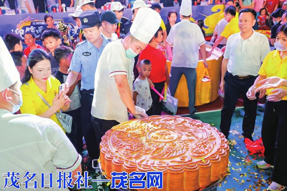 决赛哨响 迎篮而上