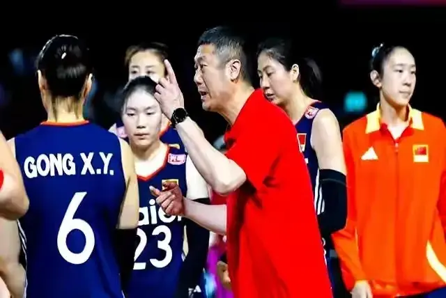 生死战提前上演，中国女排小组收官战，赢8强有戏，输打道回府！
