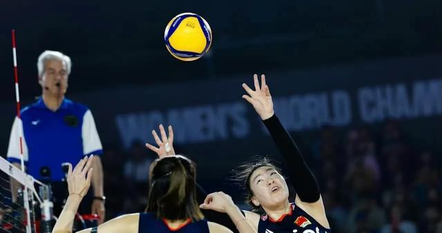 世锦赛综述：强弱队不分明，中国女排阵容不整，庄宇珊赵勇表现佳