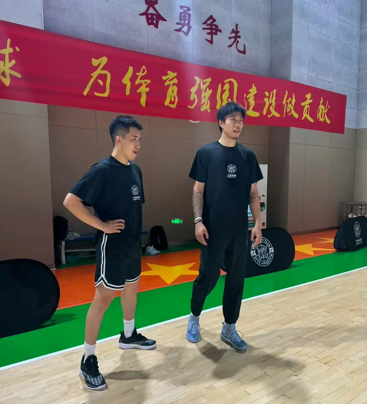 地震官宣！张镇麟转会上海久事，辽宁本钢选择推倒重建