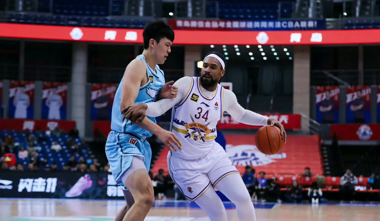 广东宏远当冤大头？萨林杰年薪高达120万美元，全额保障
