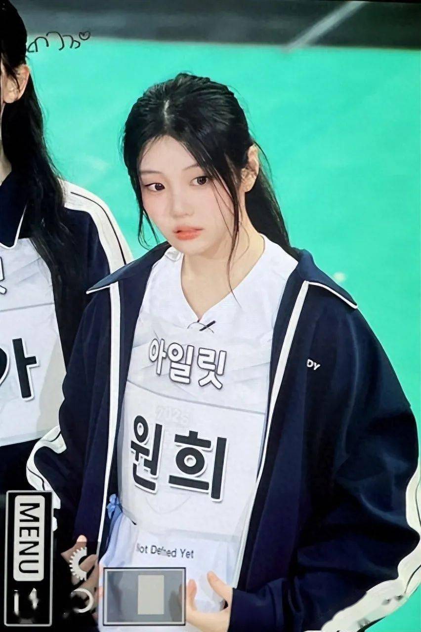 人气女团爱豆偶像运动会“1分表演”，意外获得网友好评