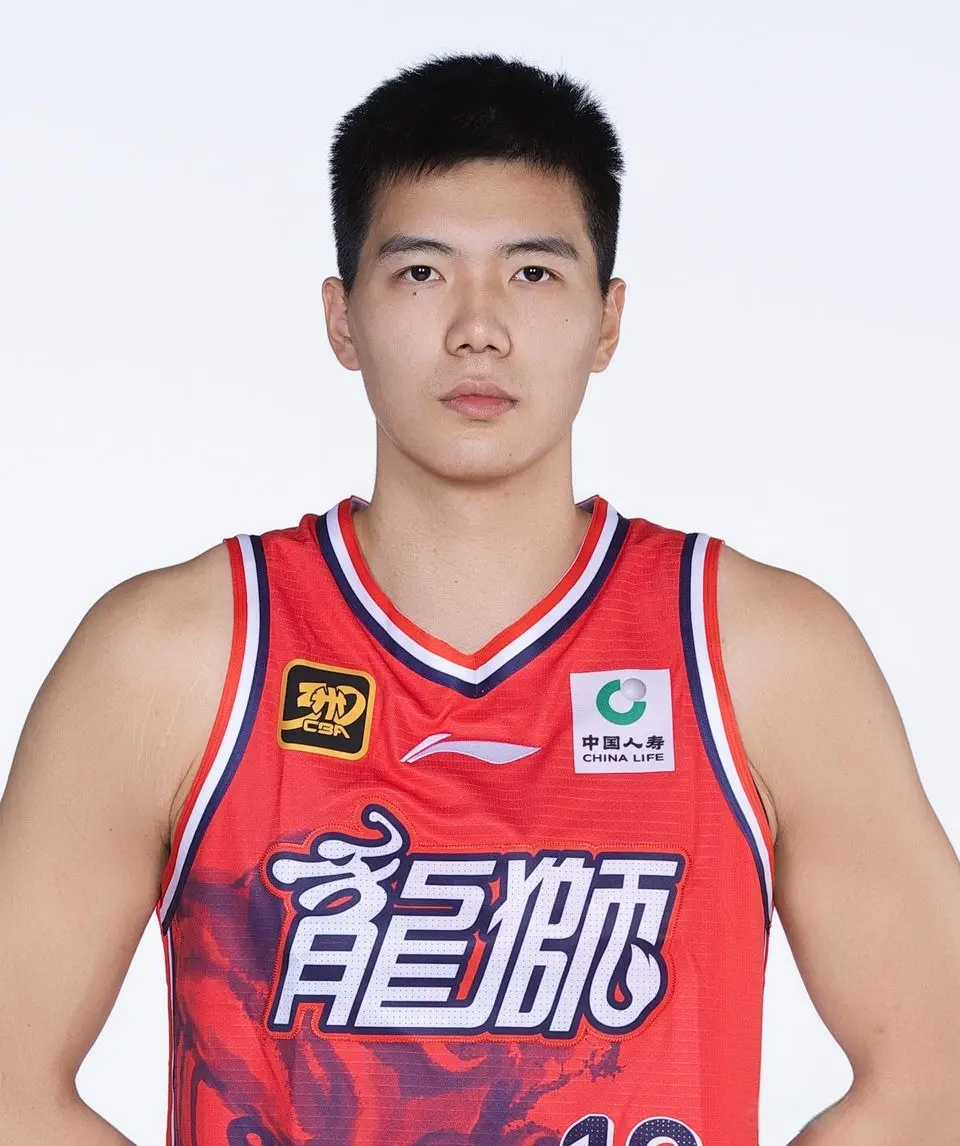 焦泊乔交易告吹，同曦小陈总曝料焦泊乔不想来广东，球迷拍手称快