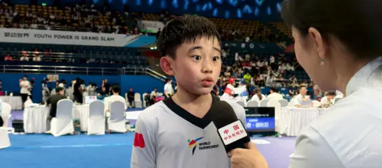 瑞安小将李饶朗朗赛后接受央视采访