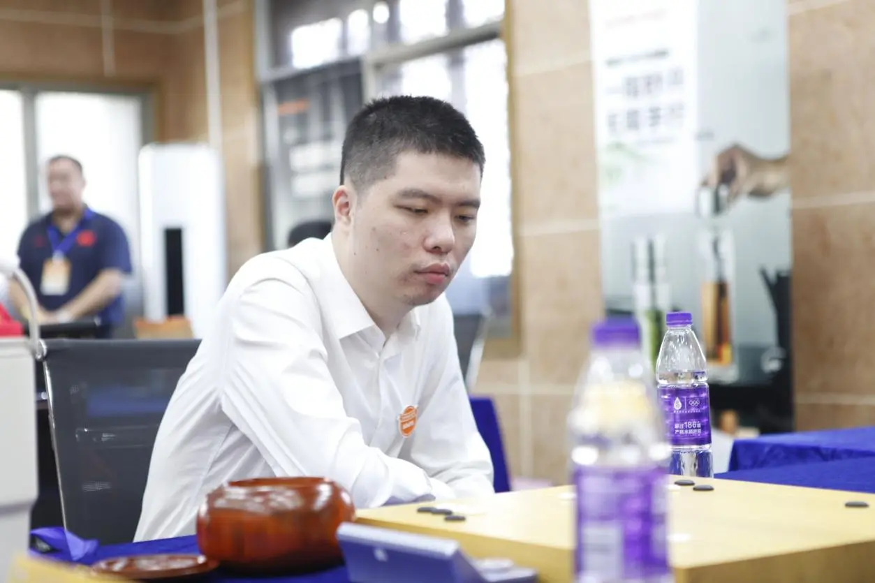 七冠王苏泊尔杭州队设“状元休宁专场”，深圳龙华依然“零胜场”