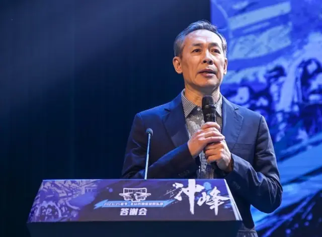 正式确定！CBA内线新星完成转会，加盟北京首钢，张云松出其不意