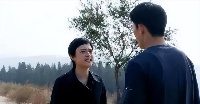 孙俪资助4年的“白眼狼”向海清,恩将仇报反咬恩人,如今怎样了