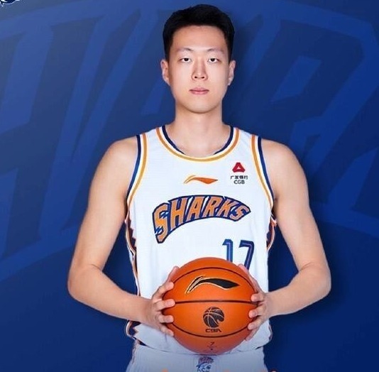 北汽男篮引进赵睿尚存变数 确定招来张知垚
