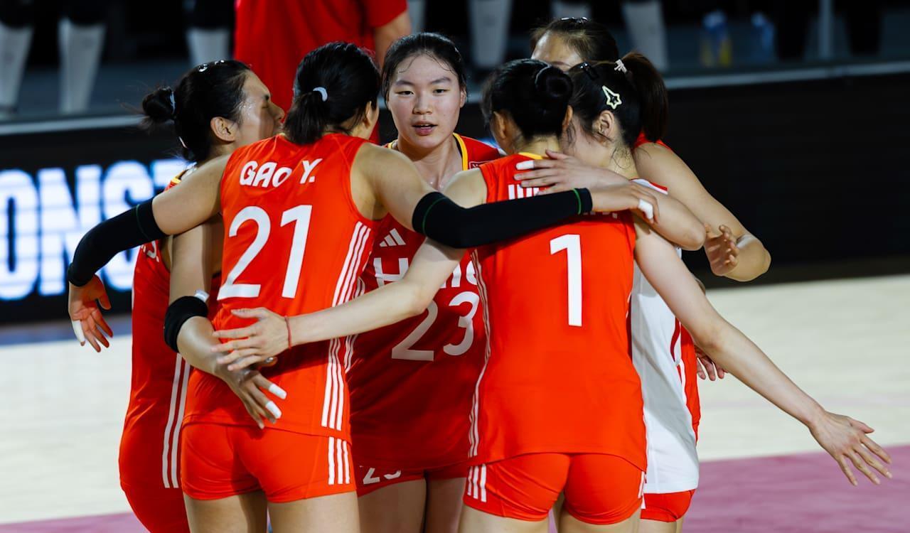 恭喜！中国女排17岁1米82二传新星蜕变：赵勇打造新版冯坤？