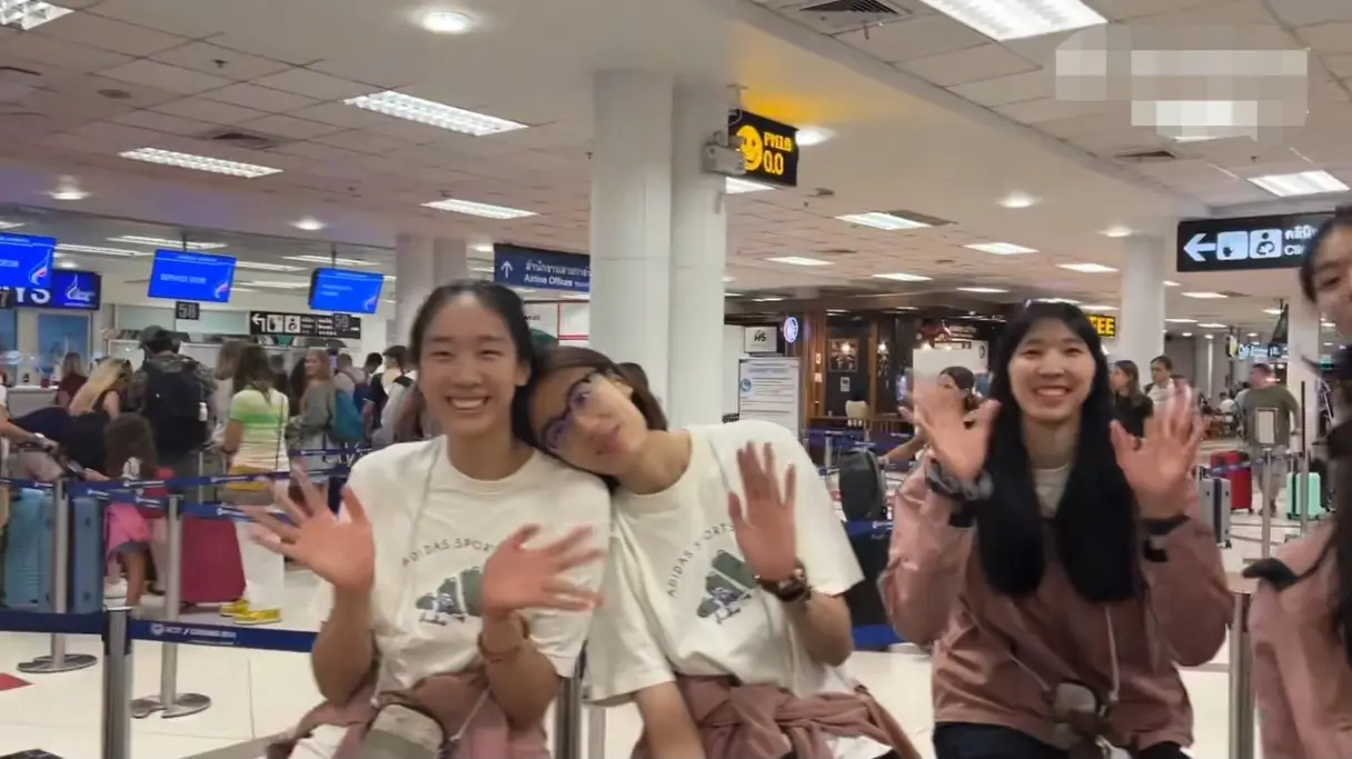 中国女排最新消息！移师曼谷备战，全队心情大好，吴梦洁伤是隐患