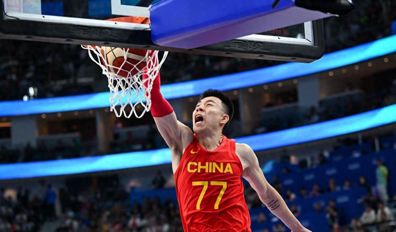 CBA联赛：张镇麟转会上海男篮，这是一个什么信号呢？