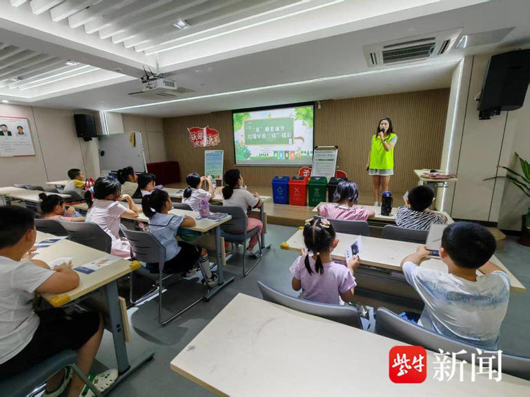 800 余名青少年参与！镇江 “童眼看城管 垃圾分类‘镇’精彩” 夏令营圆满收官