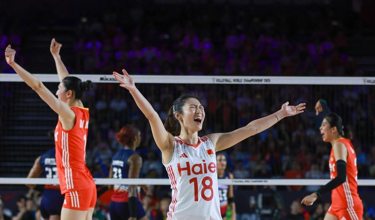 中国女排完胜多米尼加原因浮出水面，不是运气，也不是裁判