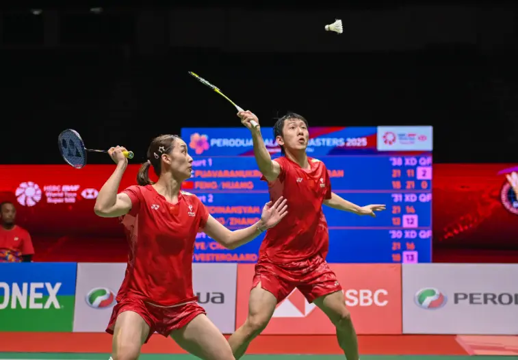 为世界第一复仇！张弛闪耀全场，星驰组合2-0擒黑马晋级世锦赛8强