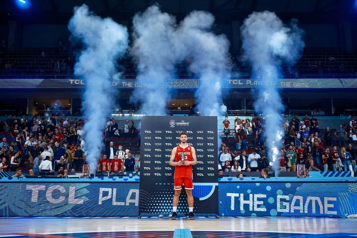 中流砥柱！火箭内线核心在欧锦赛首战就打爆了拉脱维亚队内线？