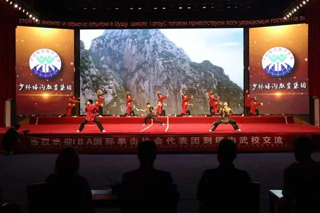 国际拳联在中国以壮观的快闪活动庆祝国际拳击日