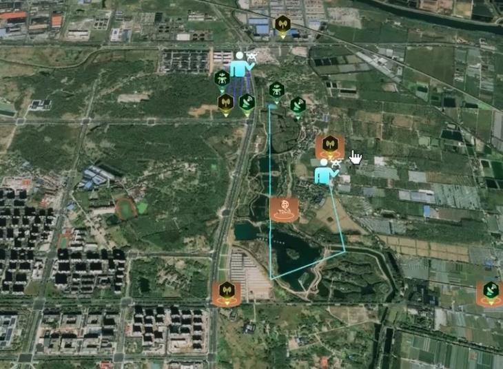 低空基础设施平台可实时展示低空飞行器及飞手位置，为低空飞行监管提供数据支持。安徽电信供图